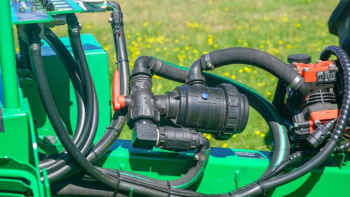 Goldacres Prairie COMPACT 2000L