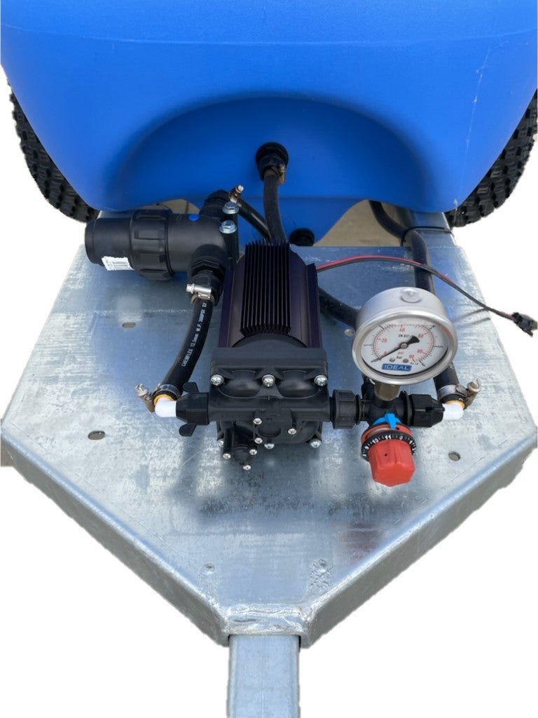 TOWEY TRAILER 300L OR 400L image 2