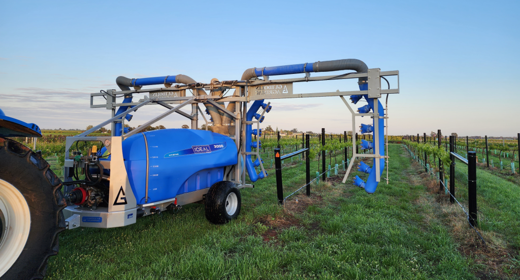VITISTAR 3 ROW VINEYARD SPRAYER image 0